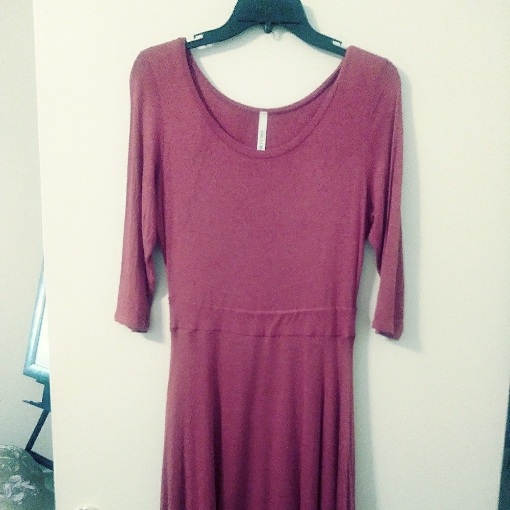 Pumpkin color jersey dress